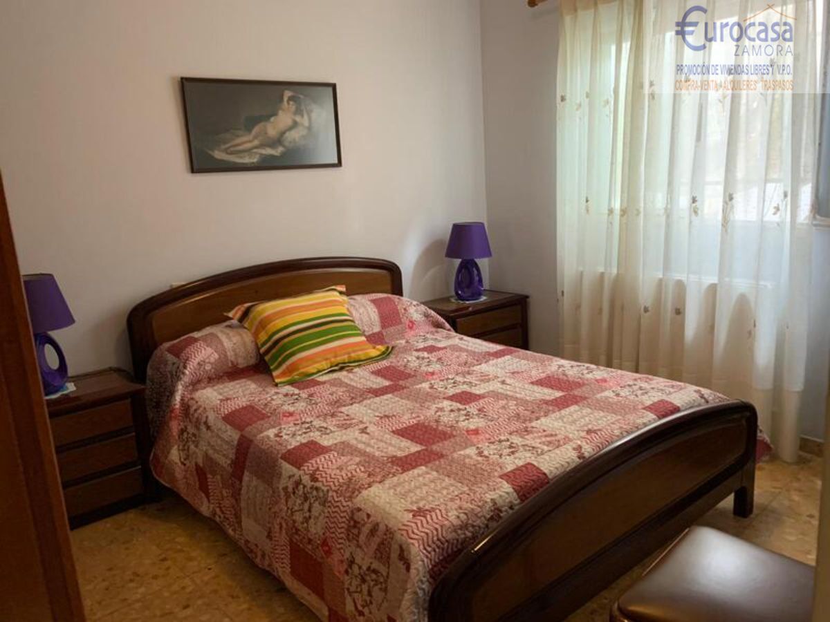 Venta de casa en Corrales