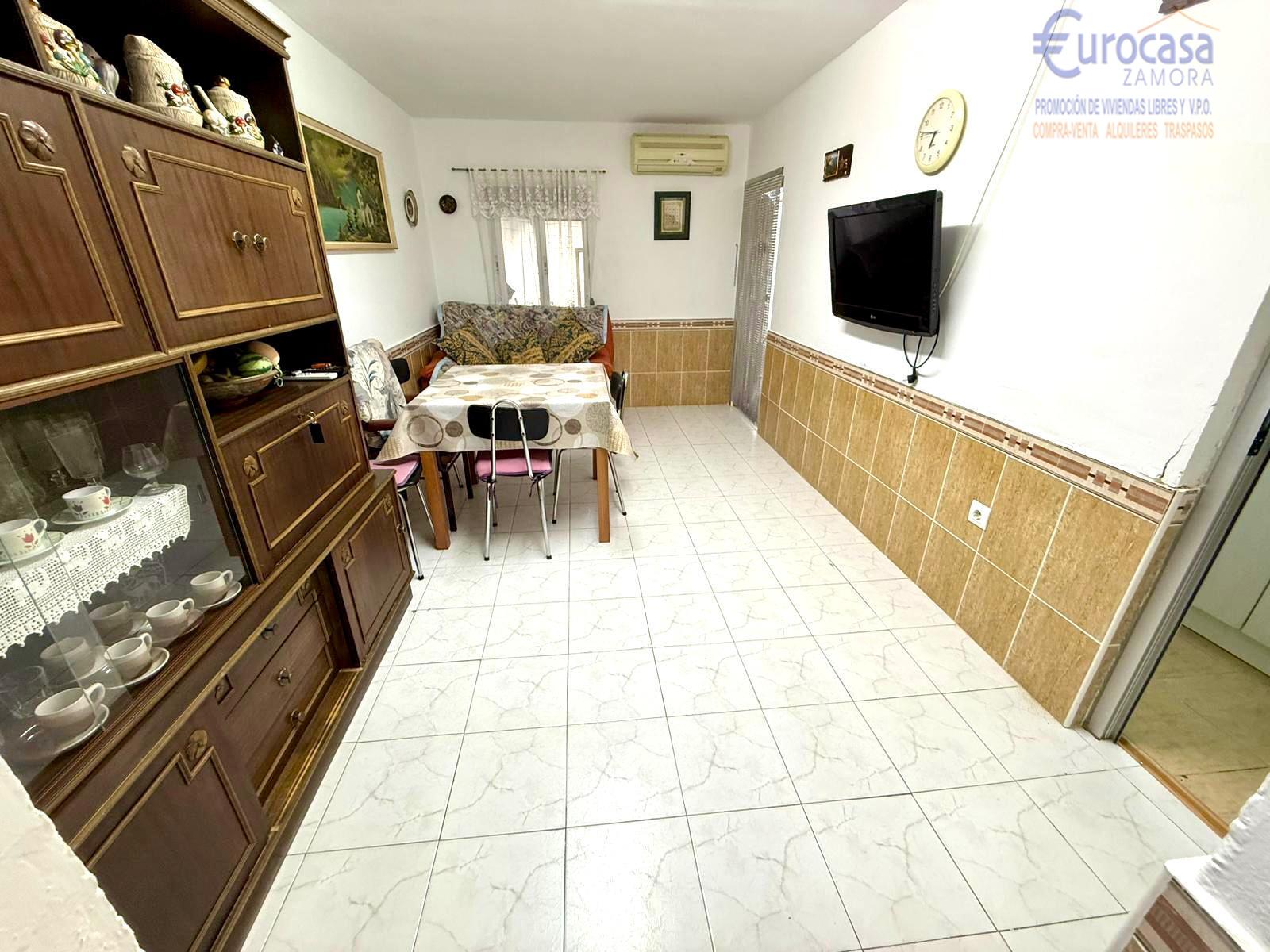 Venta de casa en Villaralbo