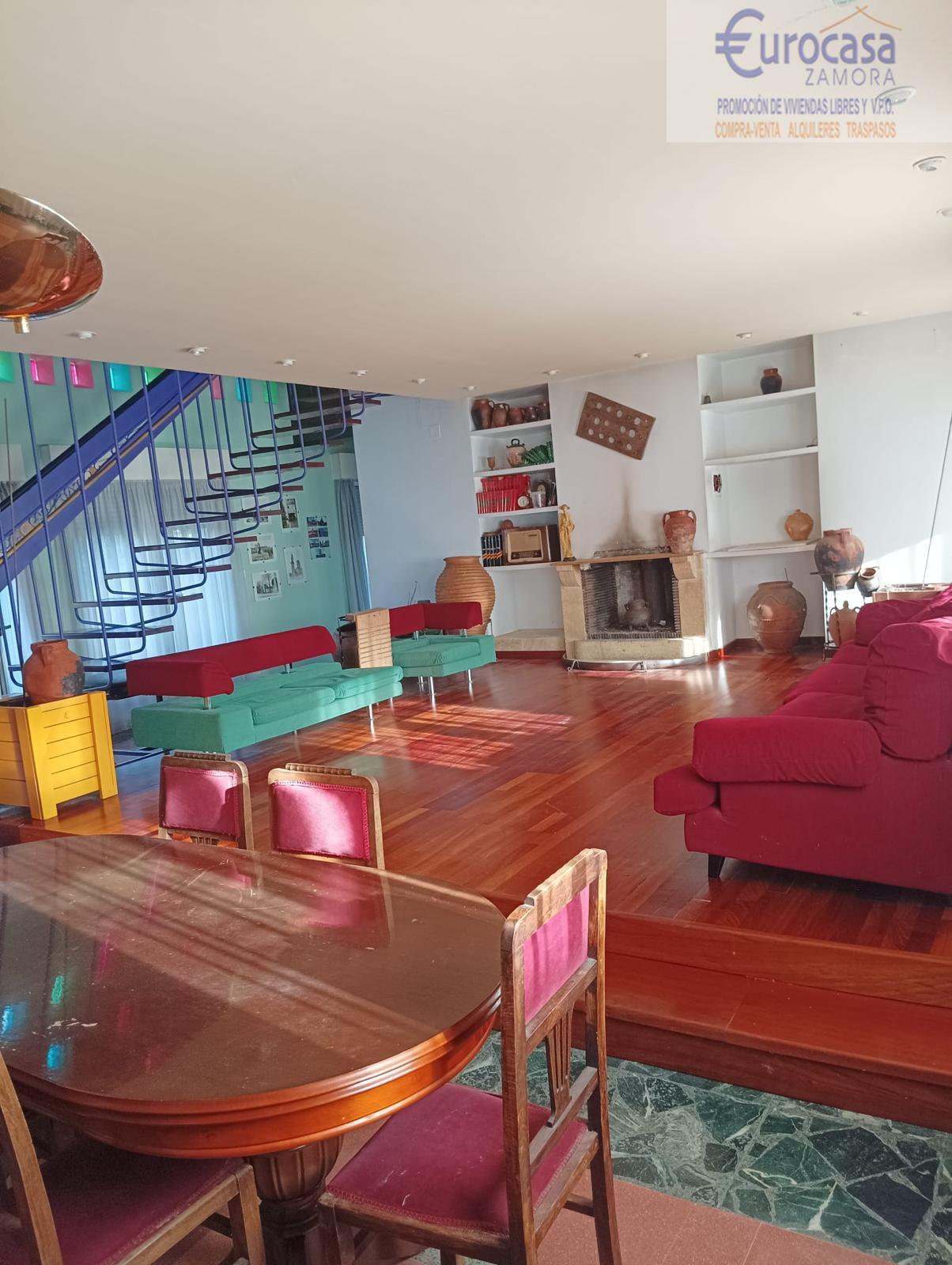 Venta de chalet en Belver de los Montes