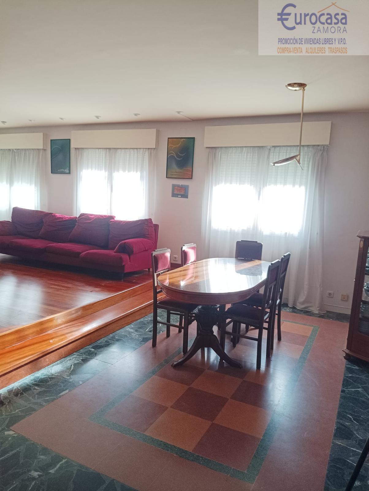 Venta de chalet en Belver de los Montes