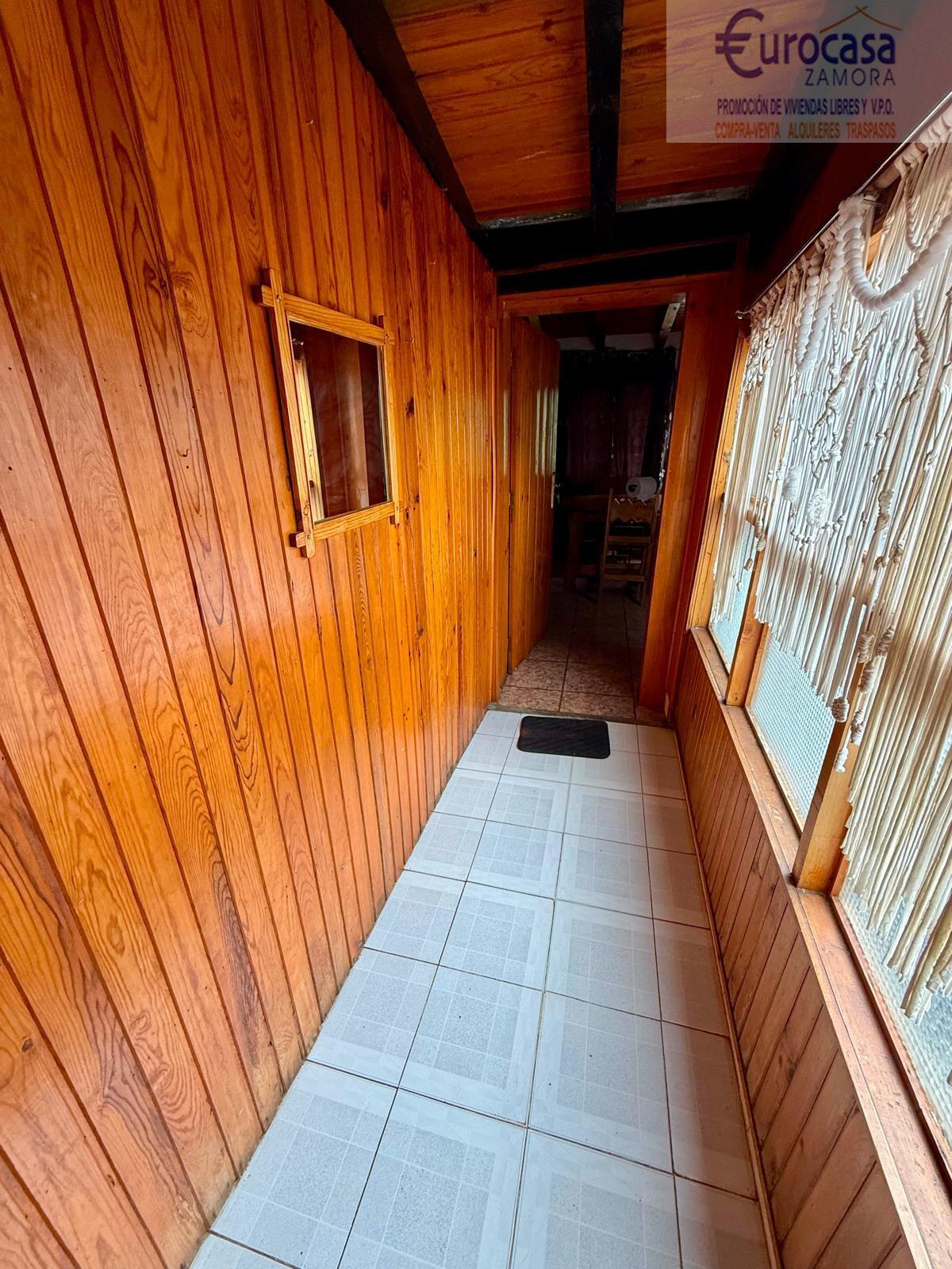 Venta de casa en Asturianos