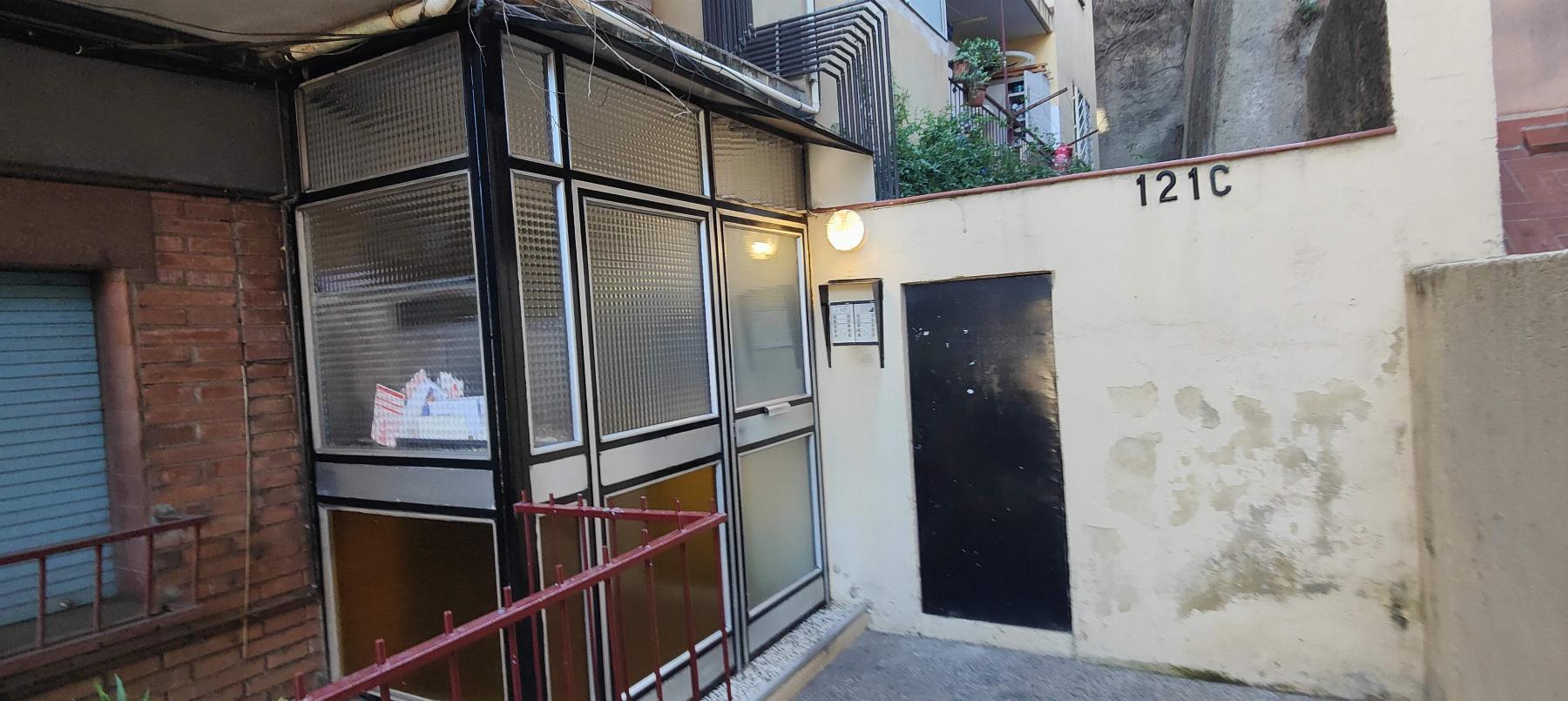 For sale of flat in Barcelona