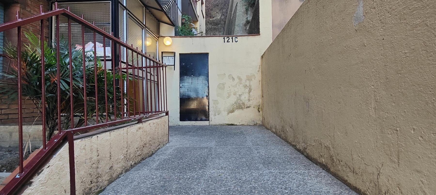 For sale of flat in Barcelona