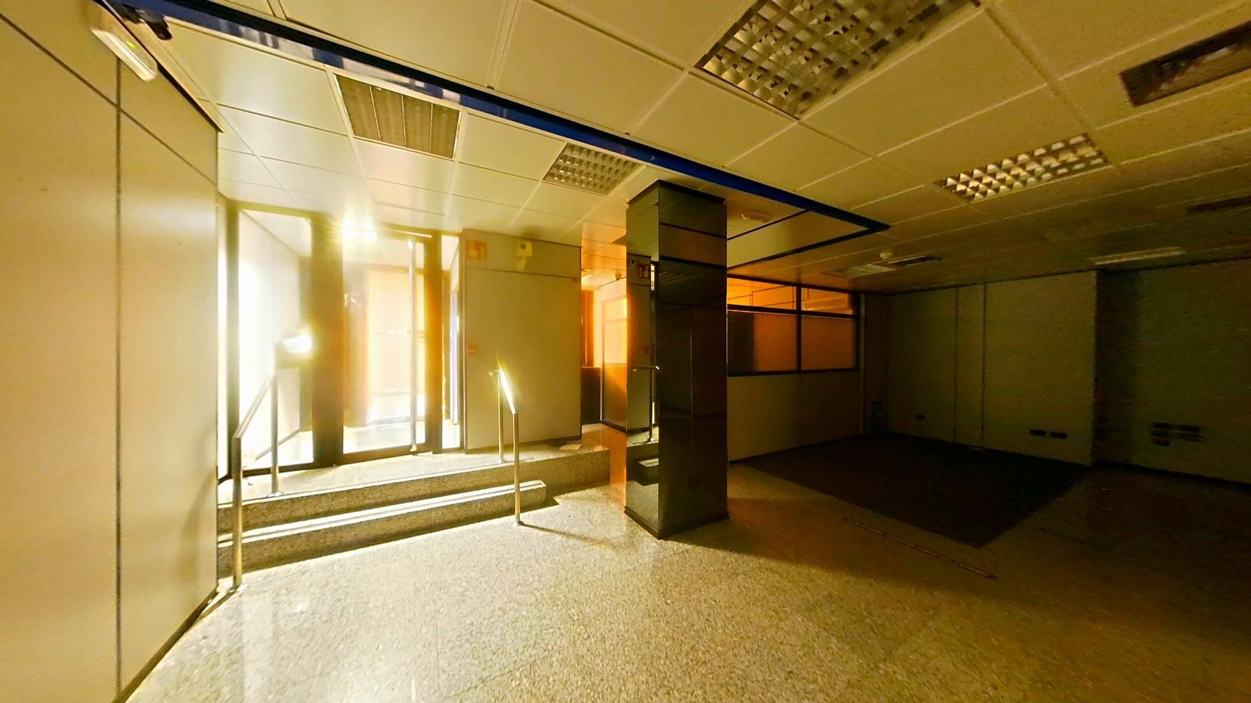 For rent of commercial in Sant Just Desvern