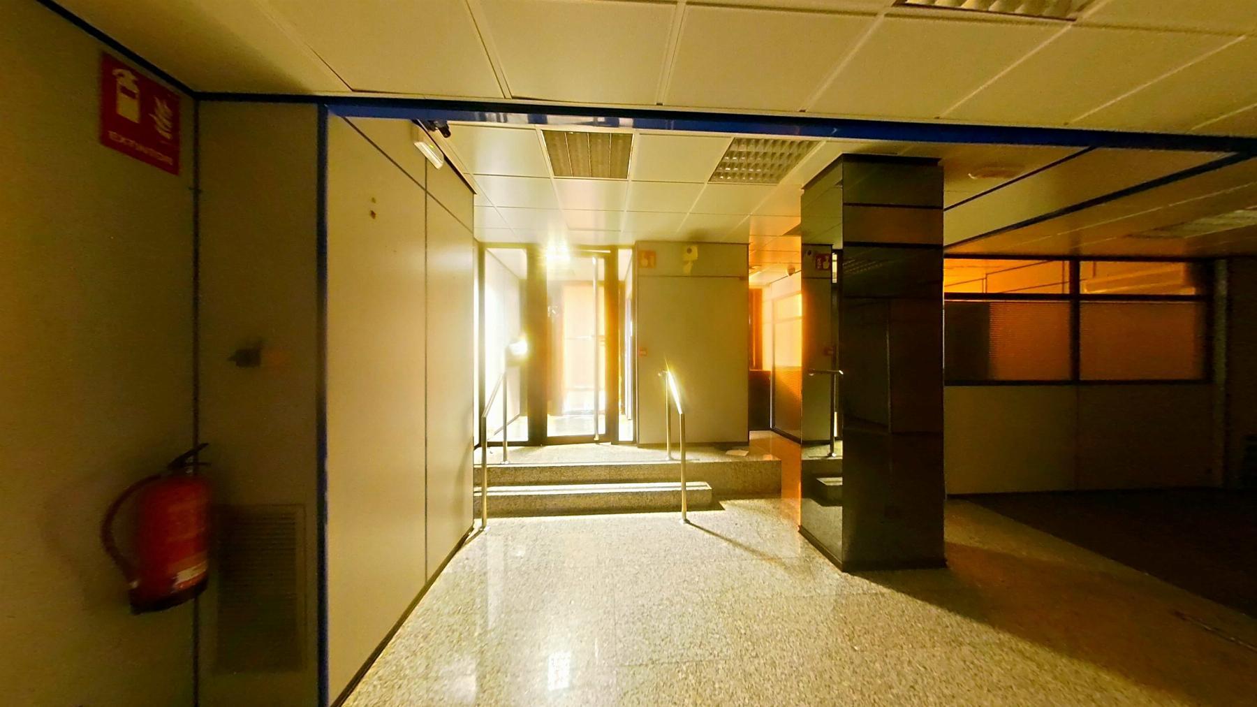 For rent of commercial in Sant Just Desvern