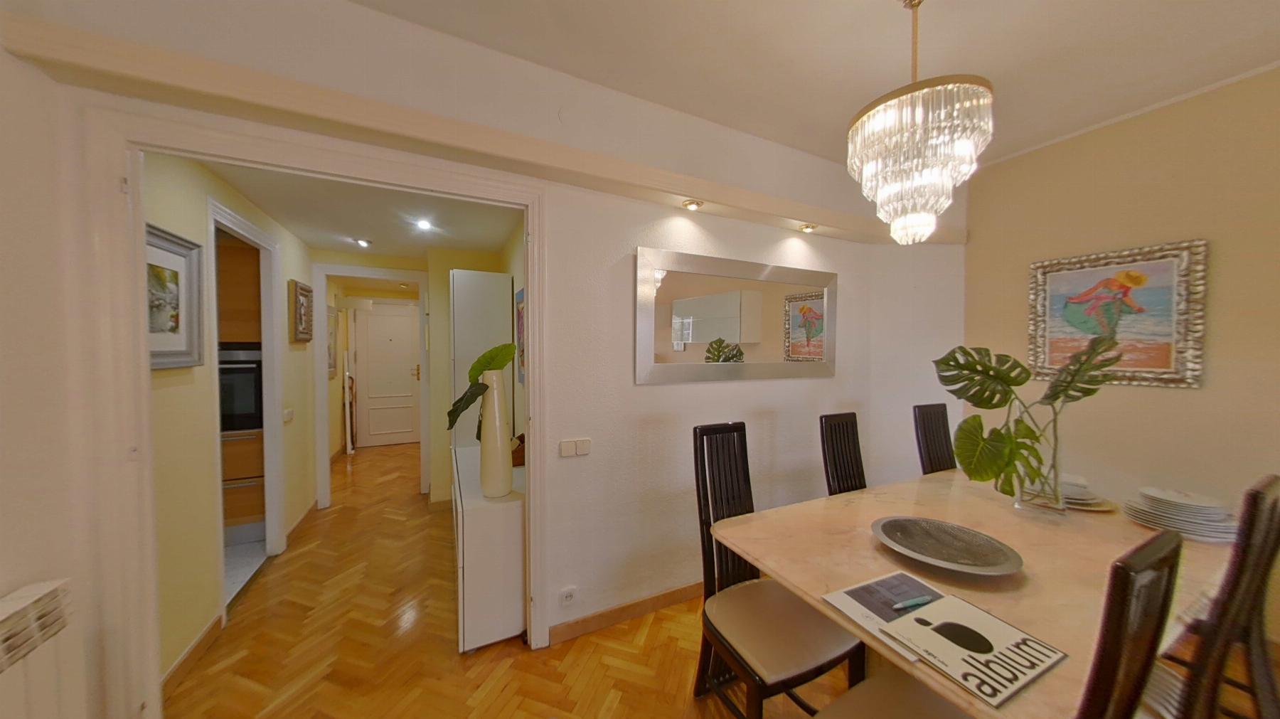 For sale of penthouse in Barcelona