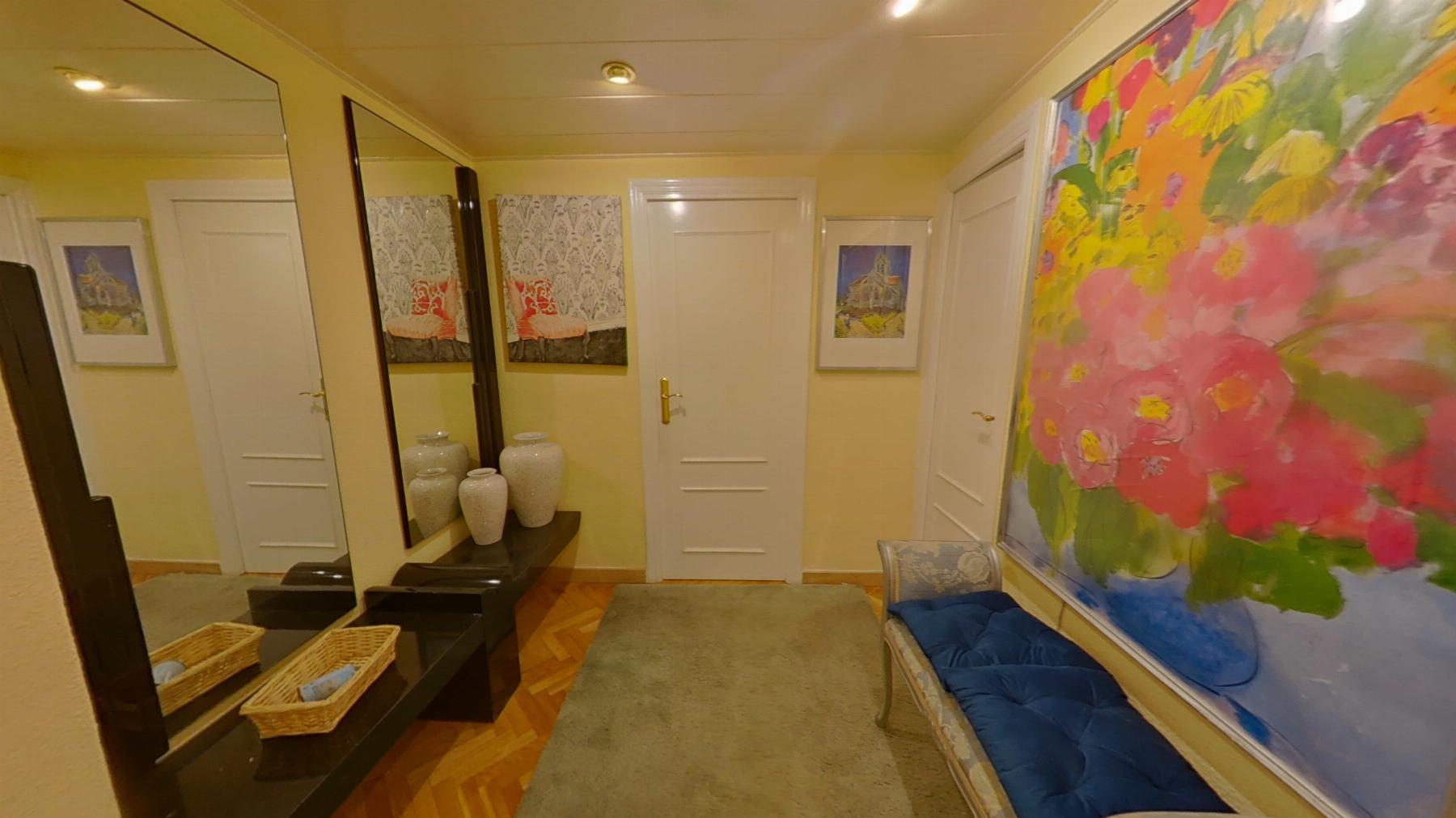 For sale of penthouse in Barcelona