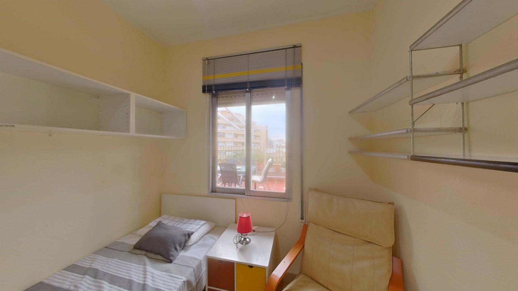 For sale of penthouse in Barcelona
