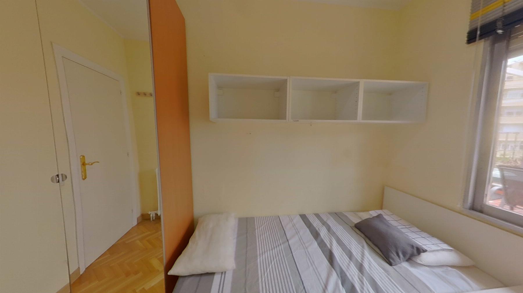 For sale of penthouse in Barcelona