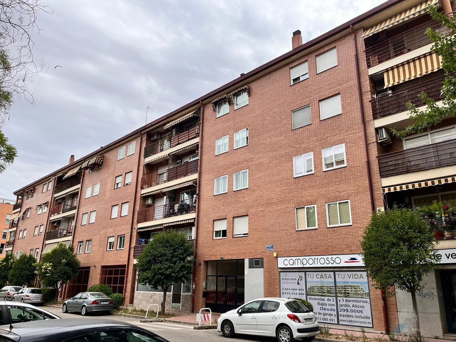 Venta de local en Alcalá de Henares