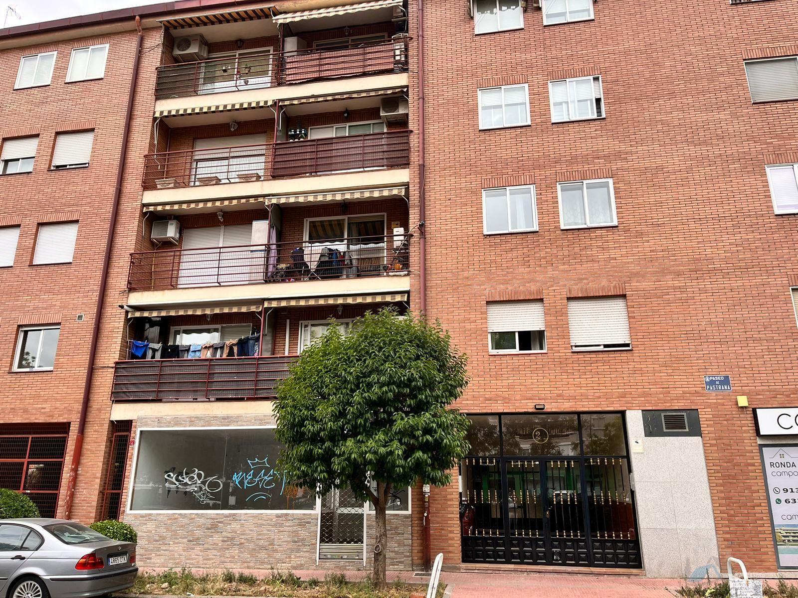Venta de local en Alcalá de Henares