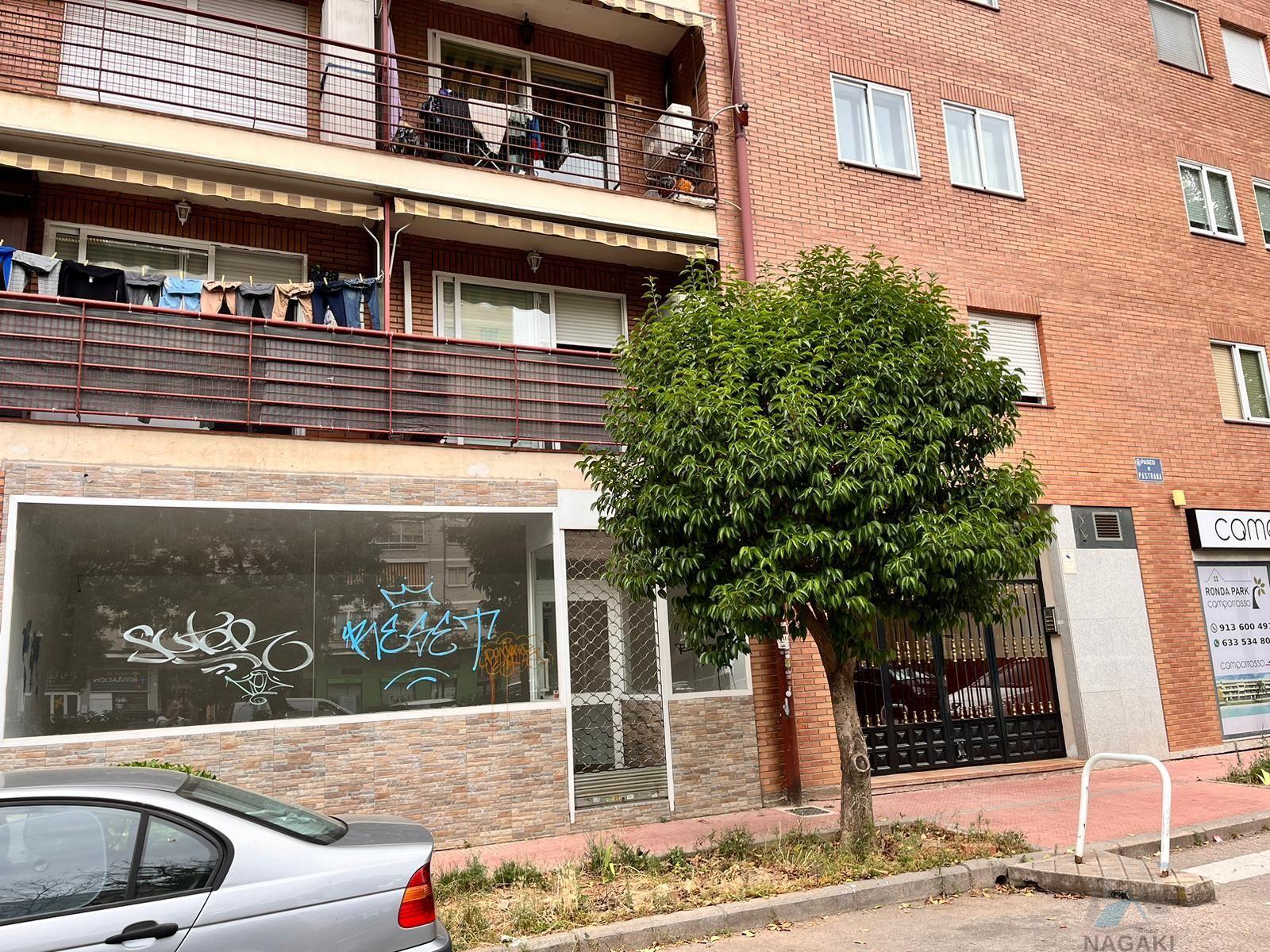 Venta de local en Alcalá de Henares