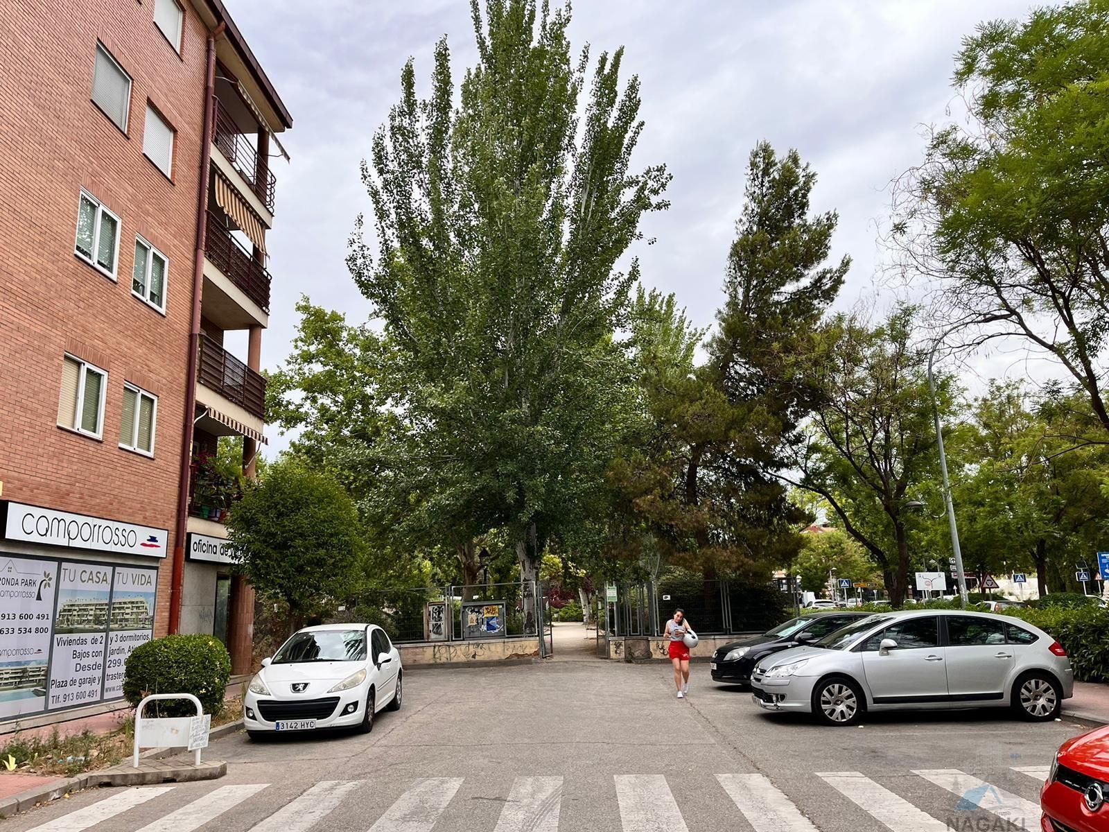 Venta de local en Alcalá de Henares