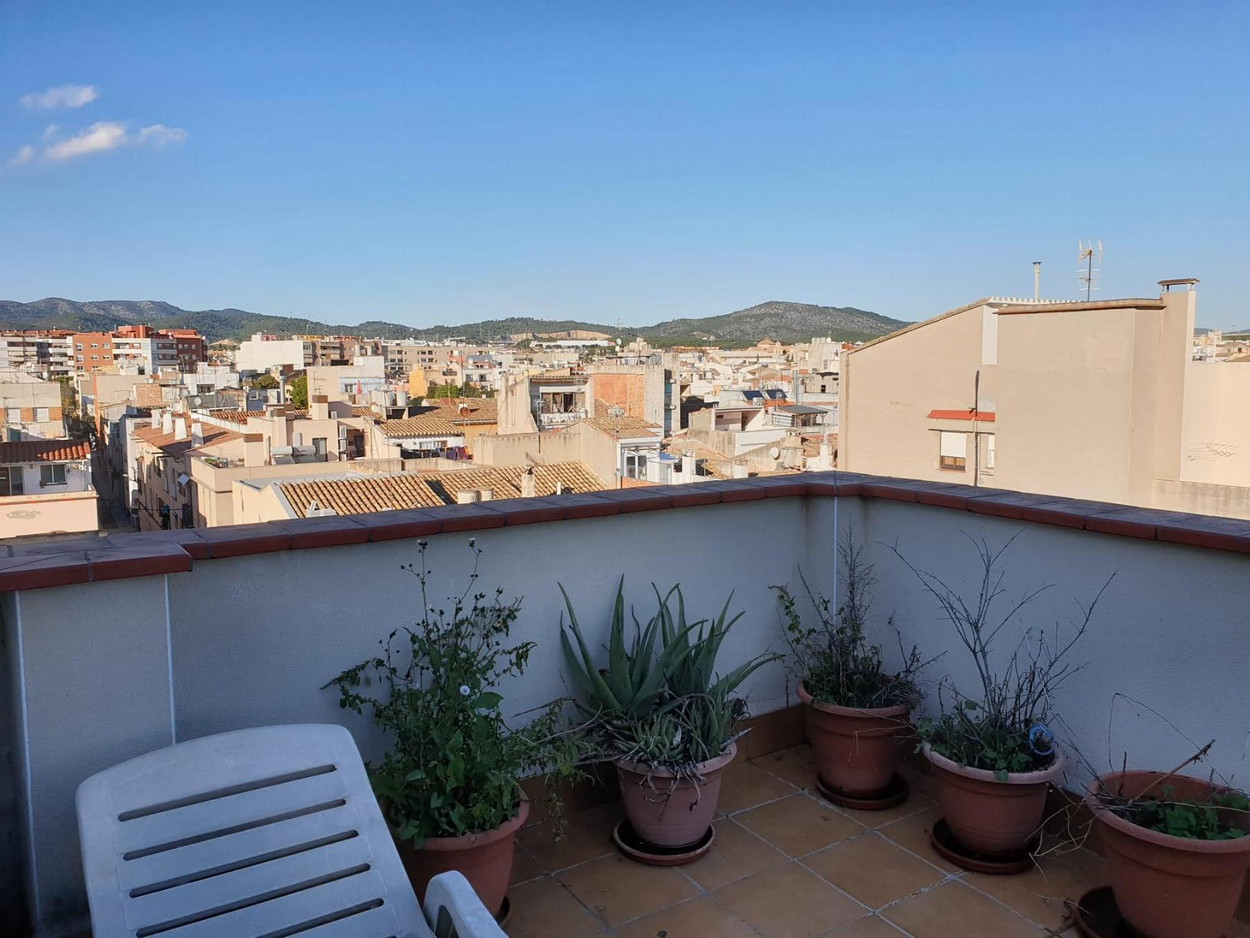For sale of penthouse in Vilanova i la Geltrú