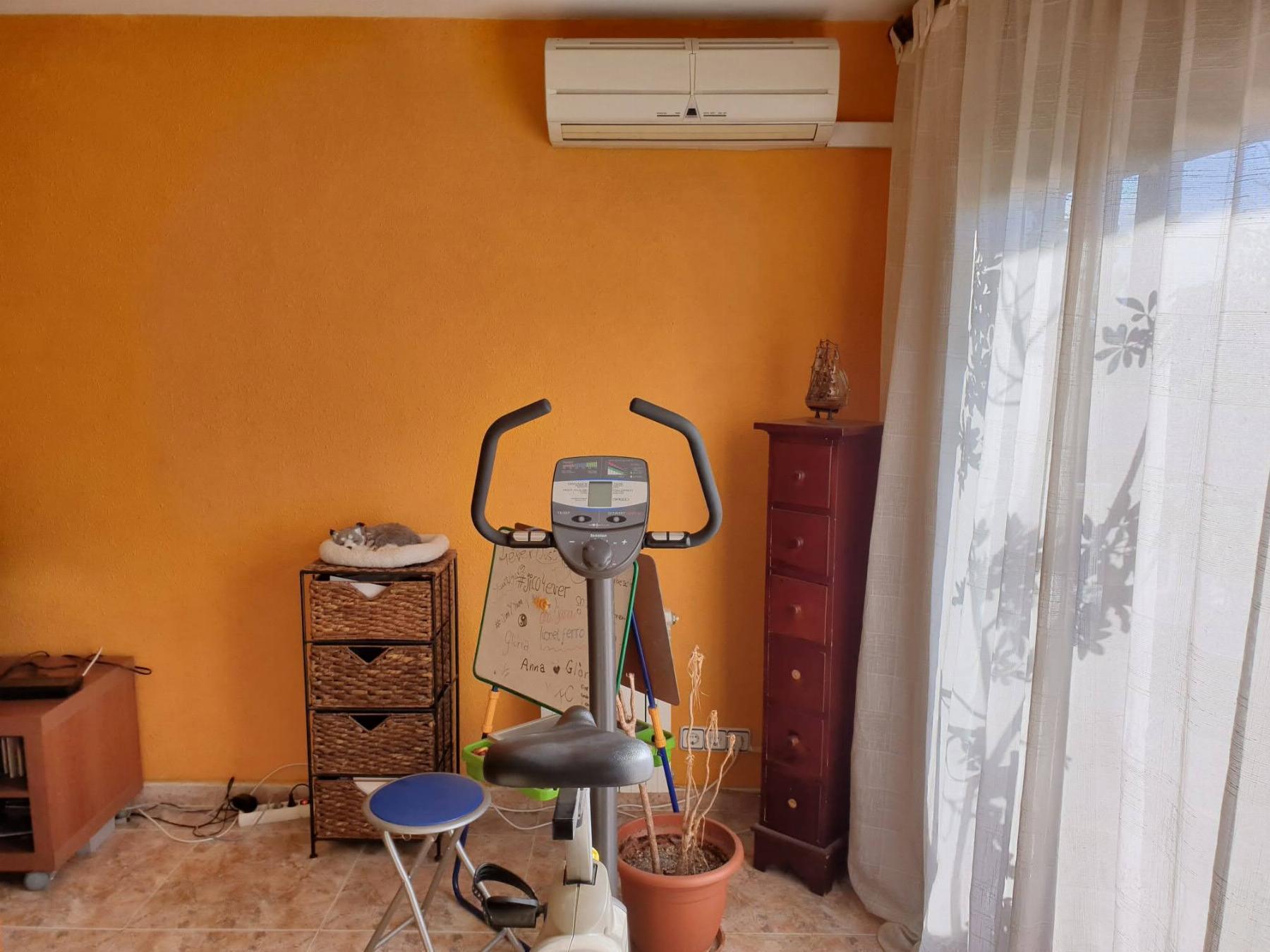 For sale of penthouse in Vilanova i la Geltrú