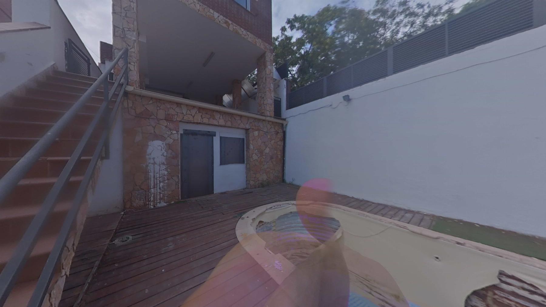 For sale of house in Santa Coloma de Gramanet