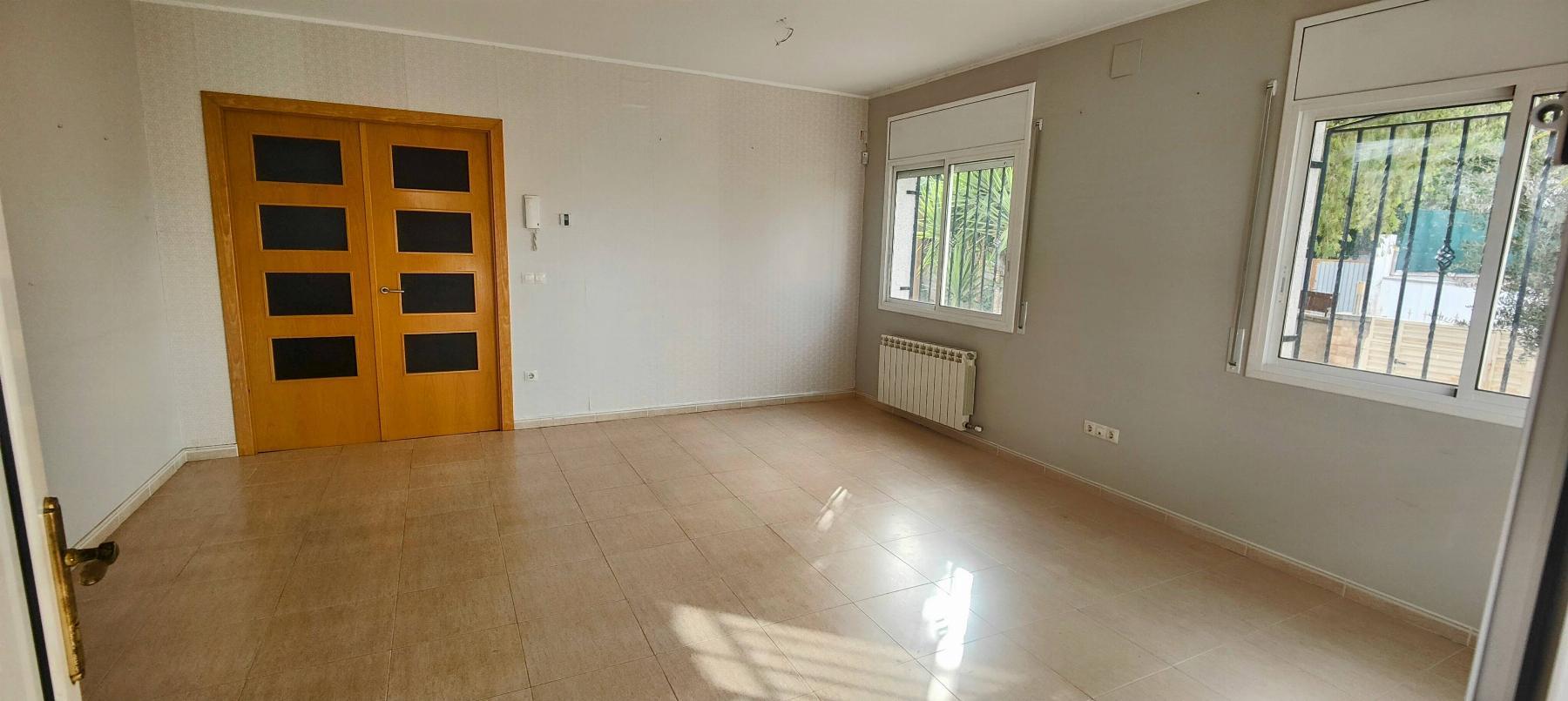 For sale of house in Piera