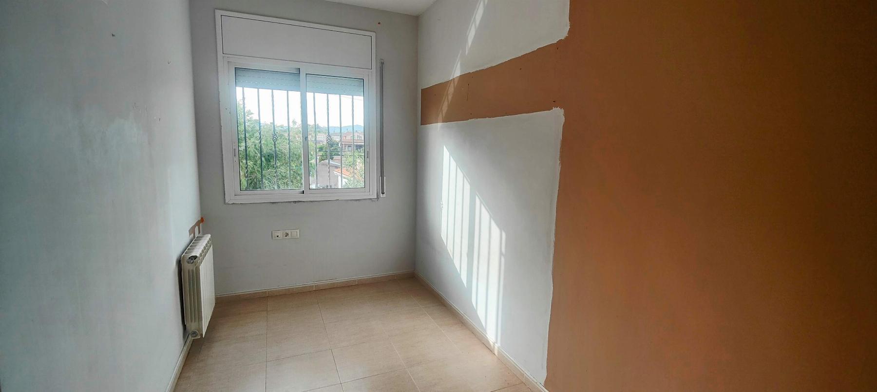 For sale of house in Piera