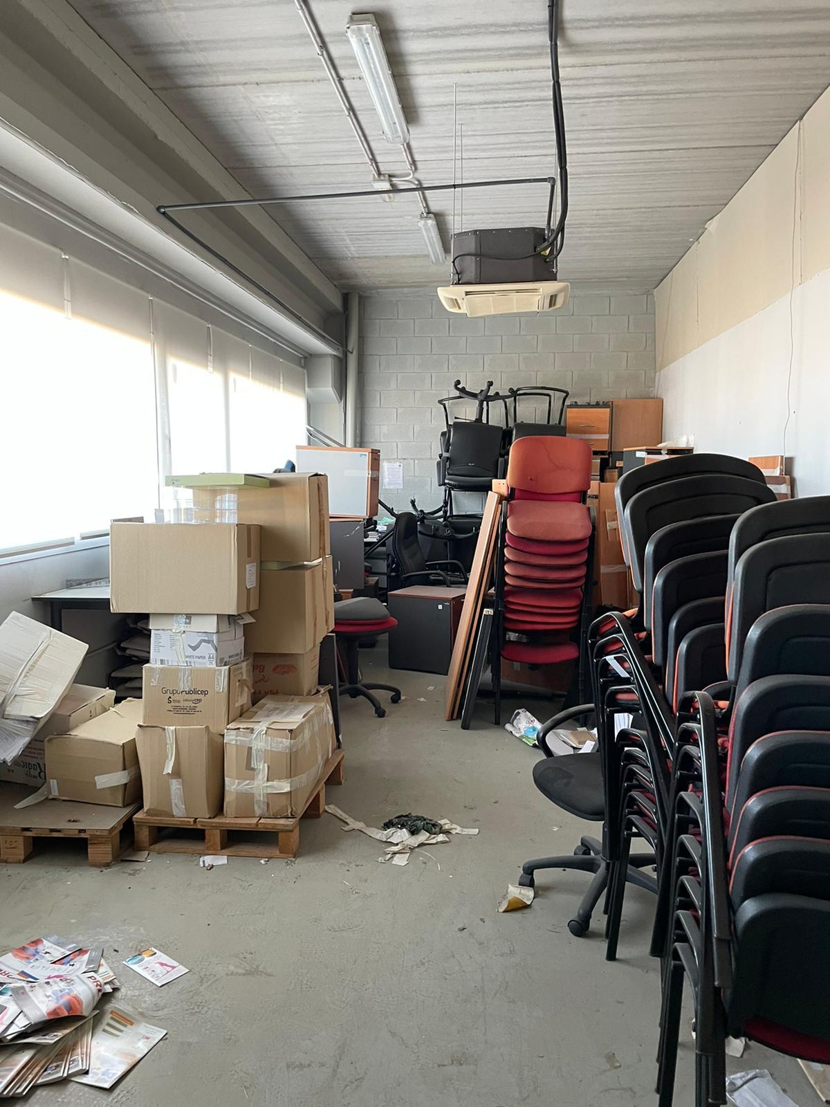 For sale of office in Madrid