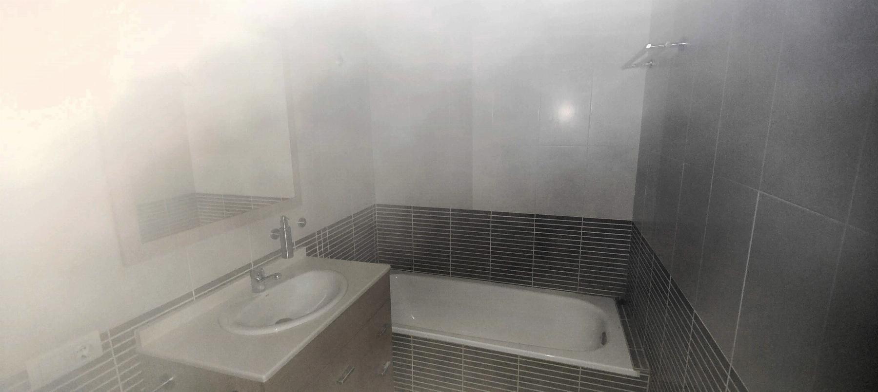 For sale of flat in Sentmenat