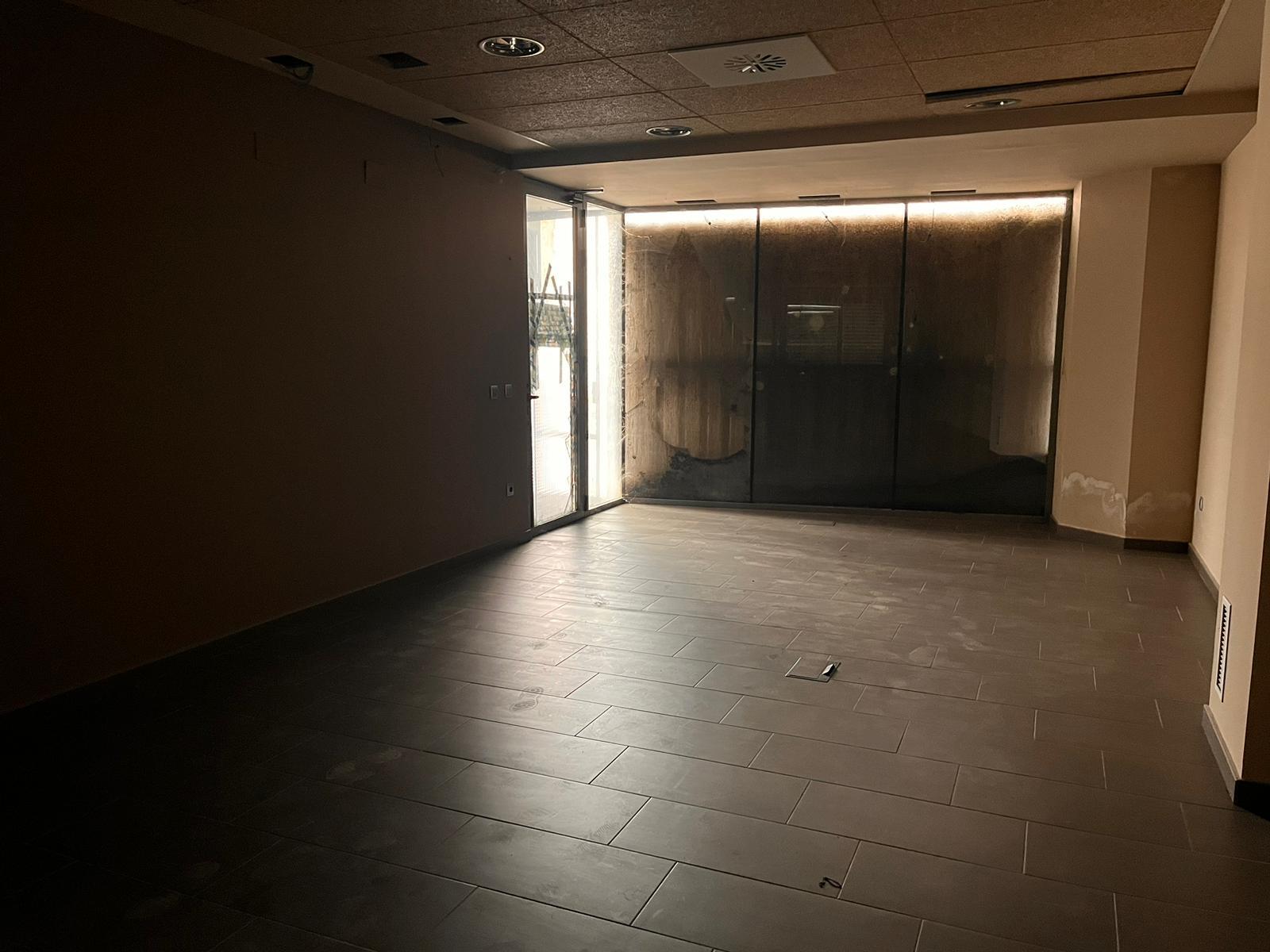 For sale of building in Las Ventas de Retamosa