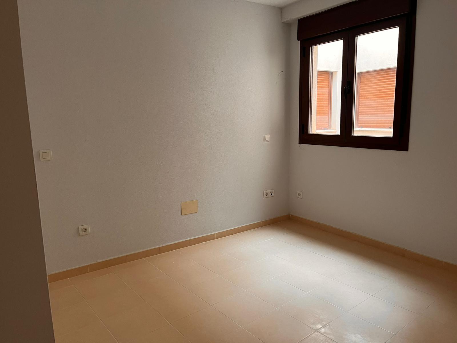 For sale of flat in Villatobas