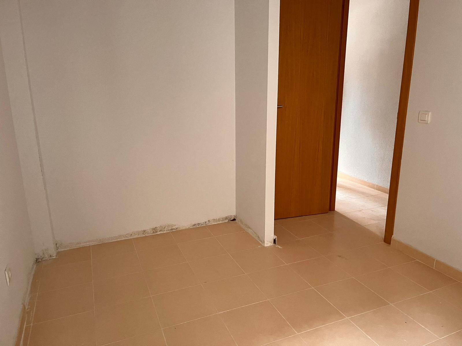 For sale of flat in Villatobas