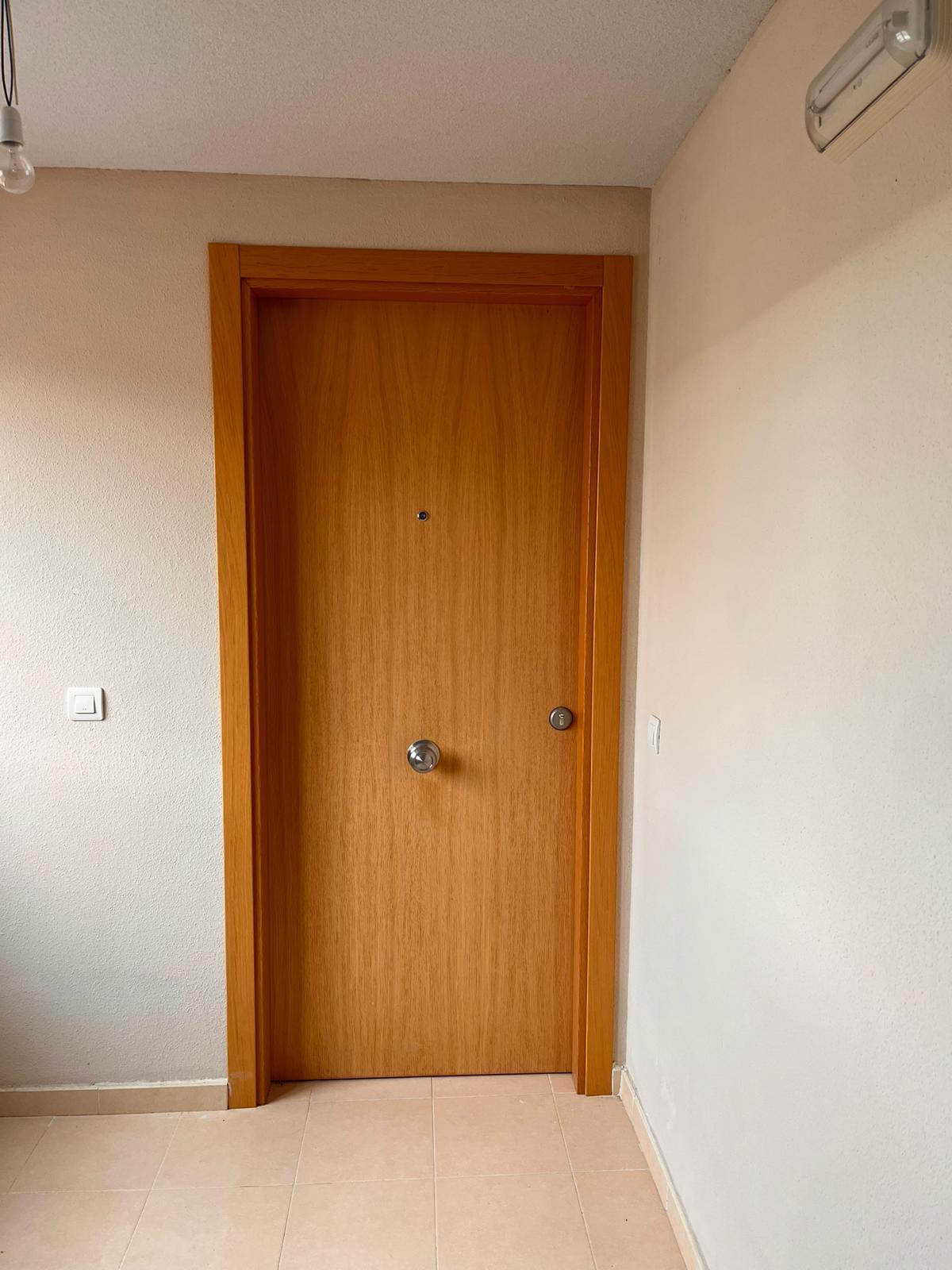 For sale of flat in Villatobas