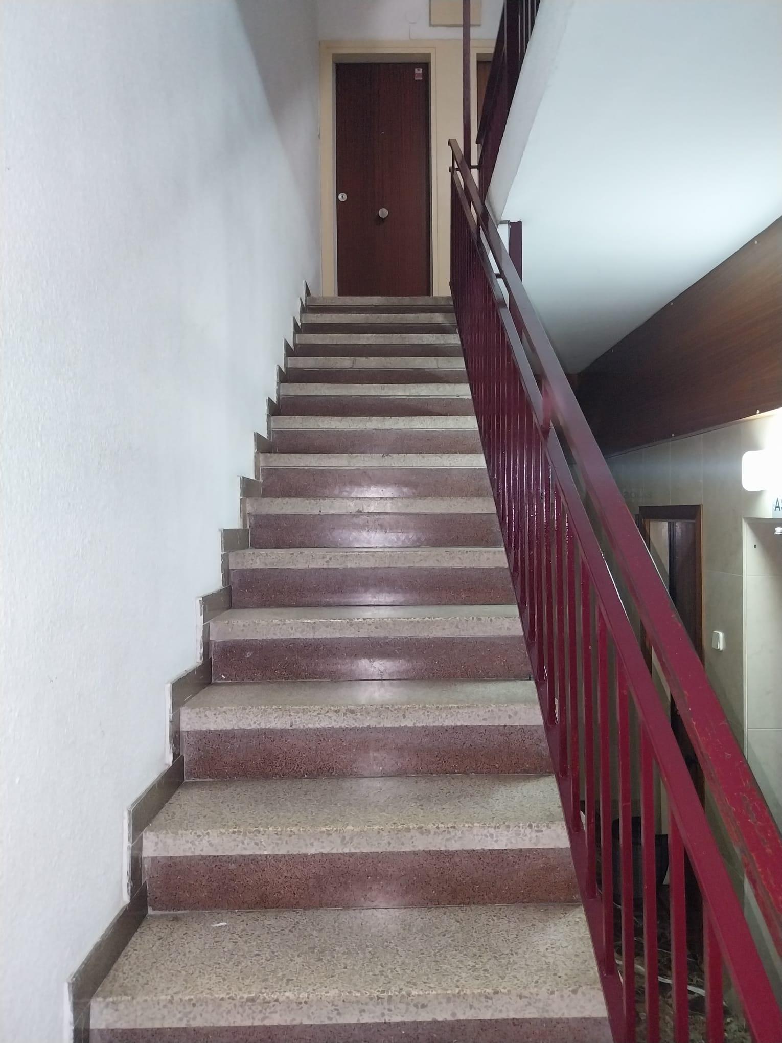 For sale of flat in Santa Coloma de Gramanet