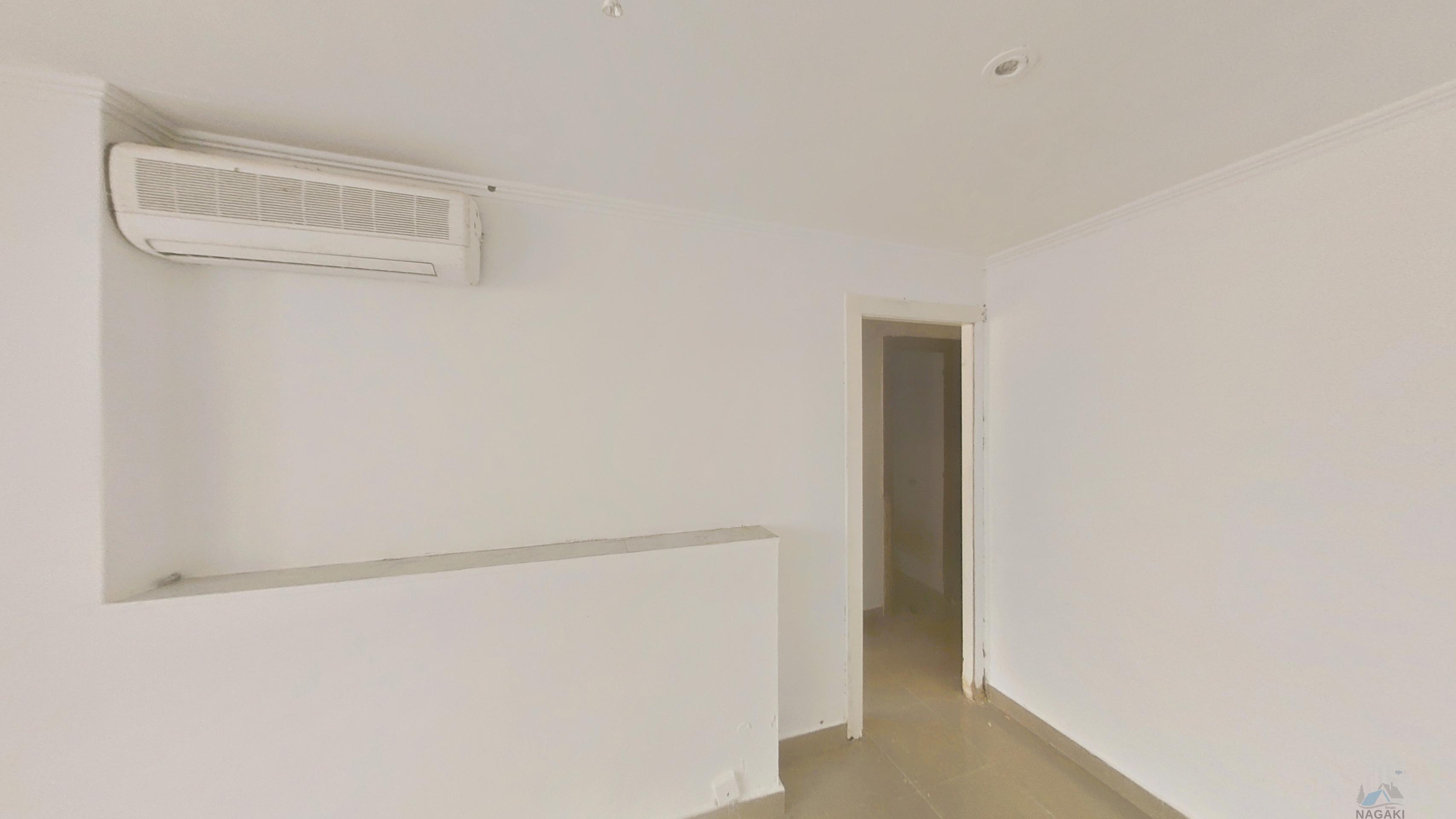 For sale of flat in Barcelona