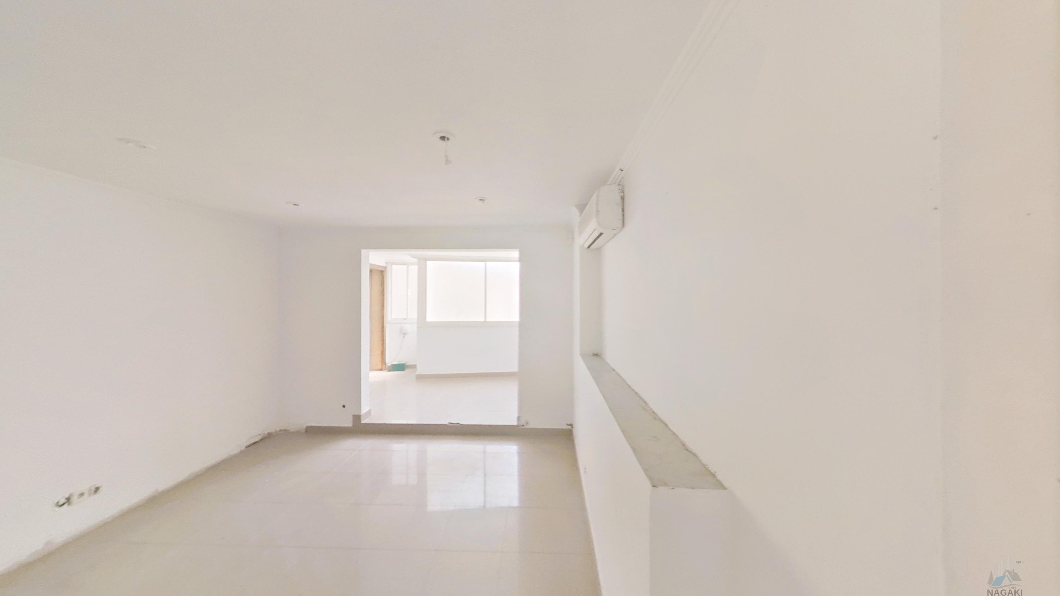 For sale of flat in Barcelona