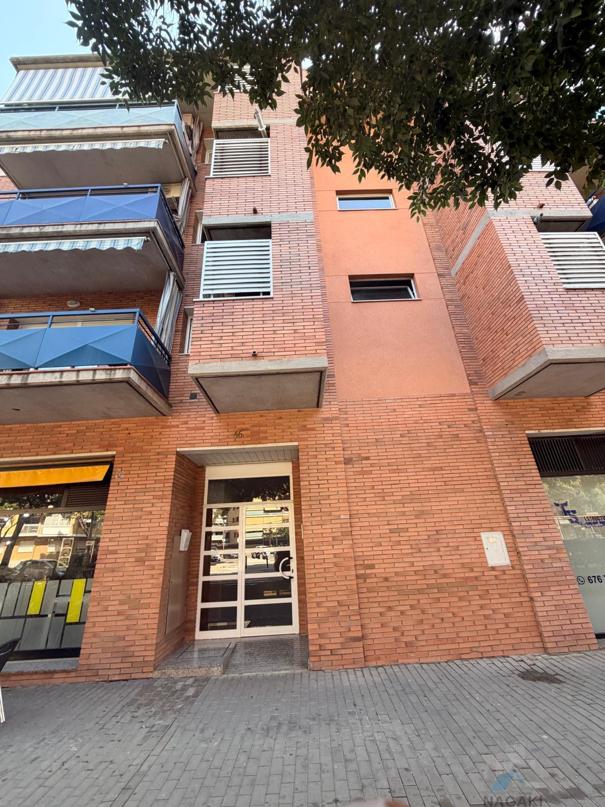 Venta de piso en Canovelles