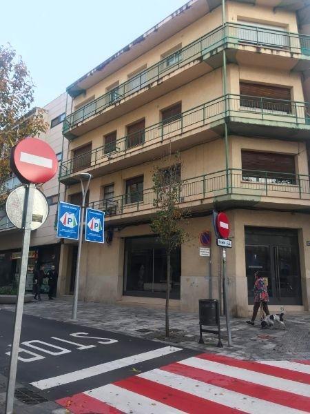 For sale of flat in Castellar del Vallès