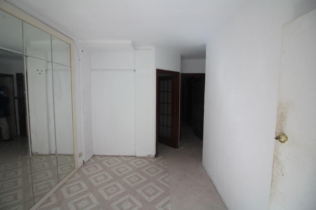 Venta de piso en Santa Coloma de Gramanet