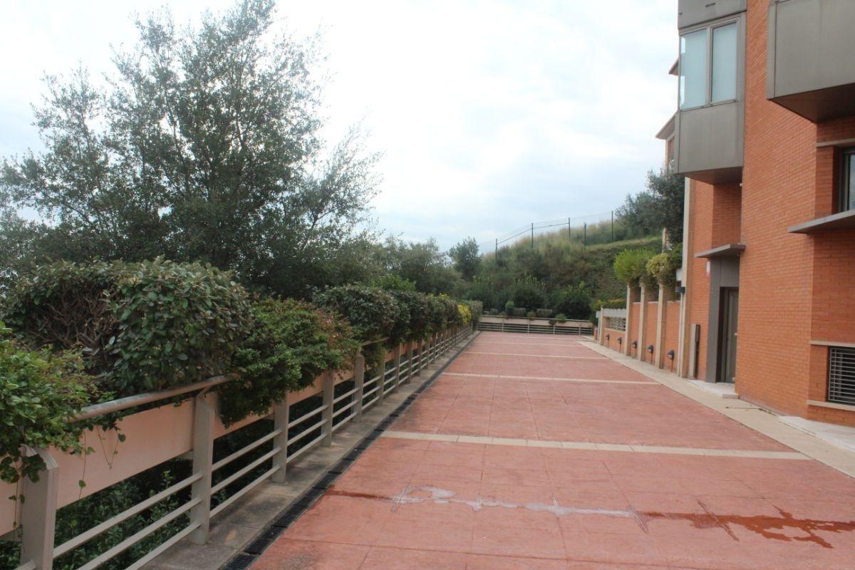 For sale of house in Barcelona