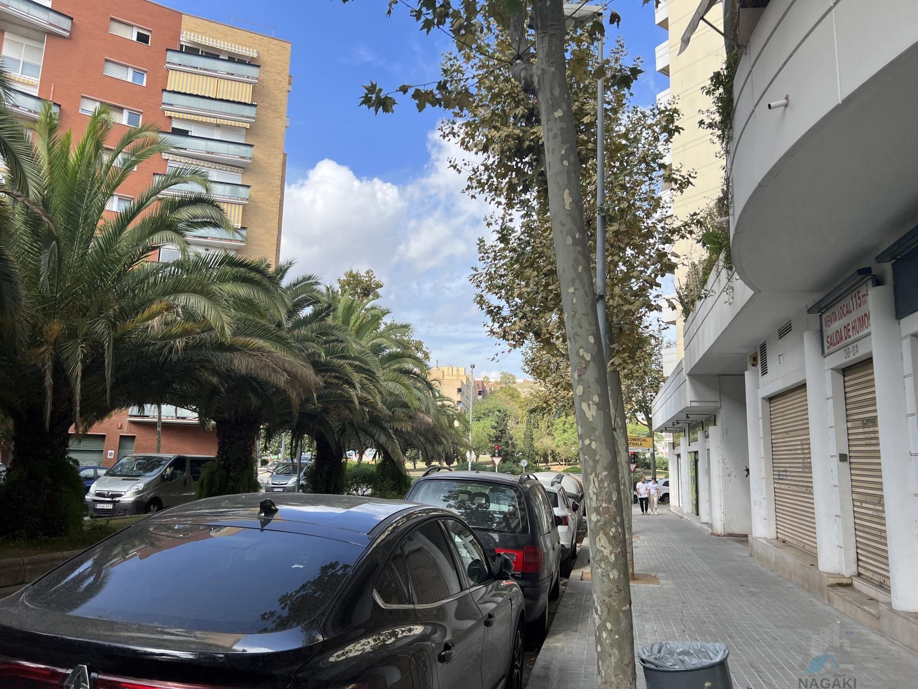 Venta de local en Badalona