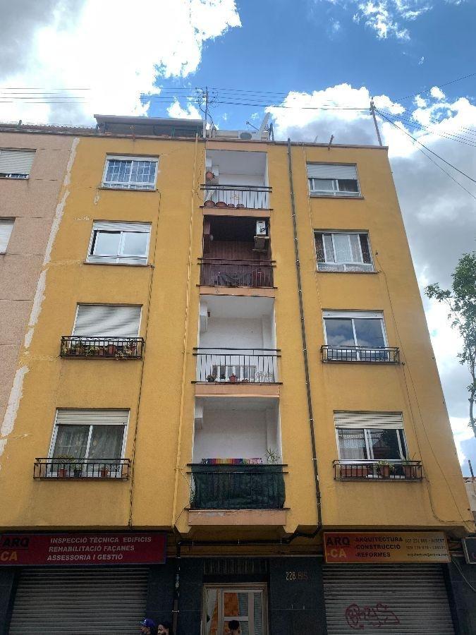 For sale of apartment in Terrassa