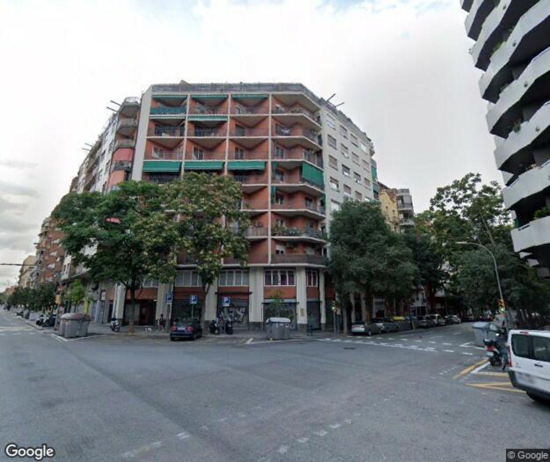 For sale of flat in Barcelona