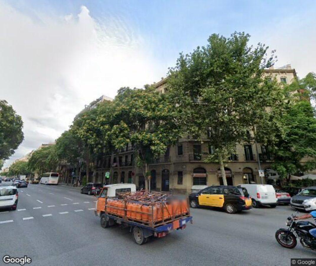 For sale of flat in Barcelona