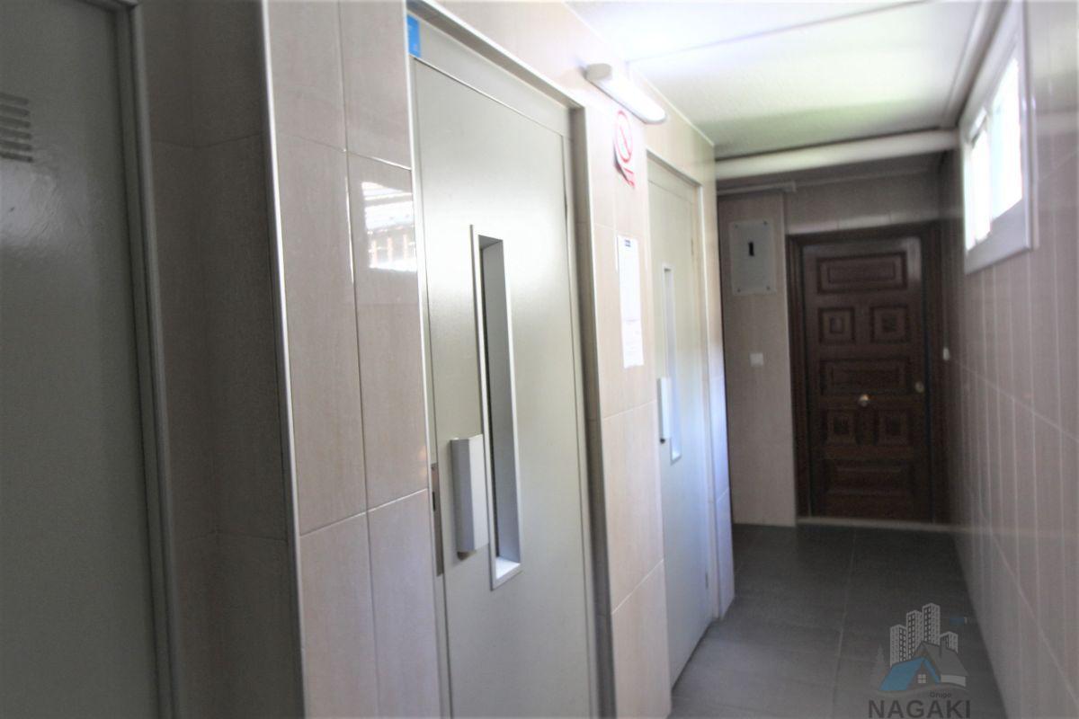 Venta de piso en Badia del Vallés