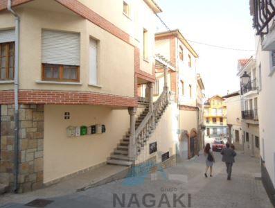 Venta de local en Miraflores De La Sierra