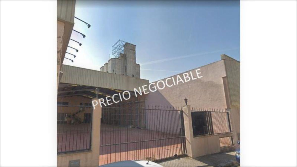 For sale of industrial plant/warehouse in Vilafranca del Penedès