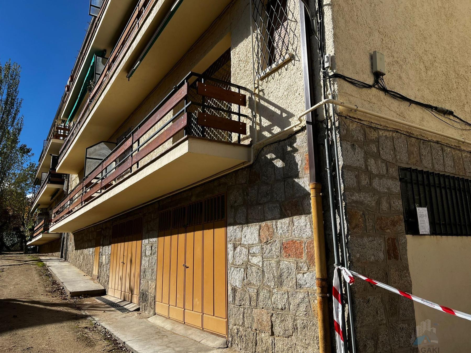 Venta de local en El Escorial