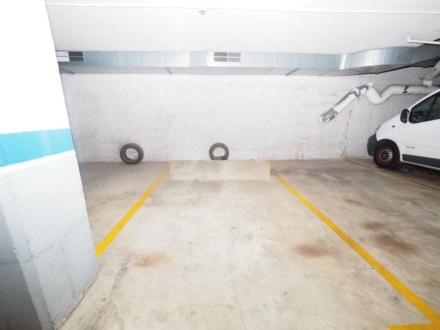 For sale of garage in Sabadell