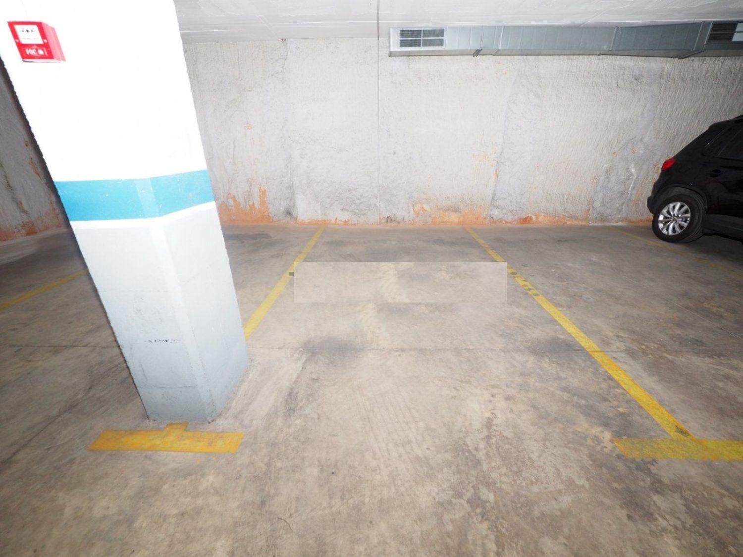 For sale of garage in Sabadell