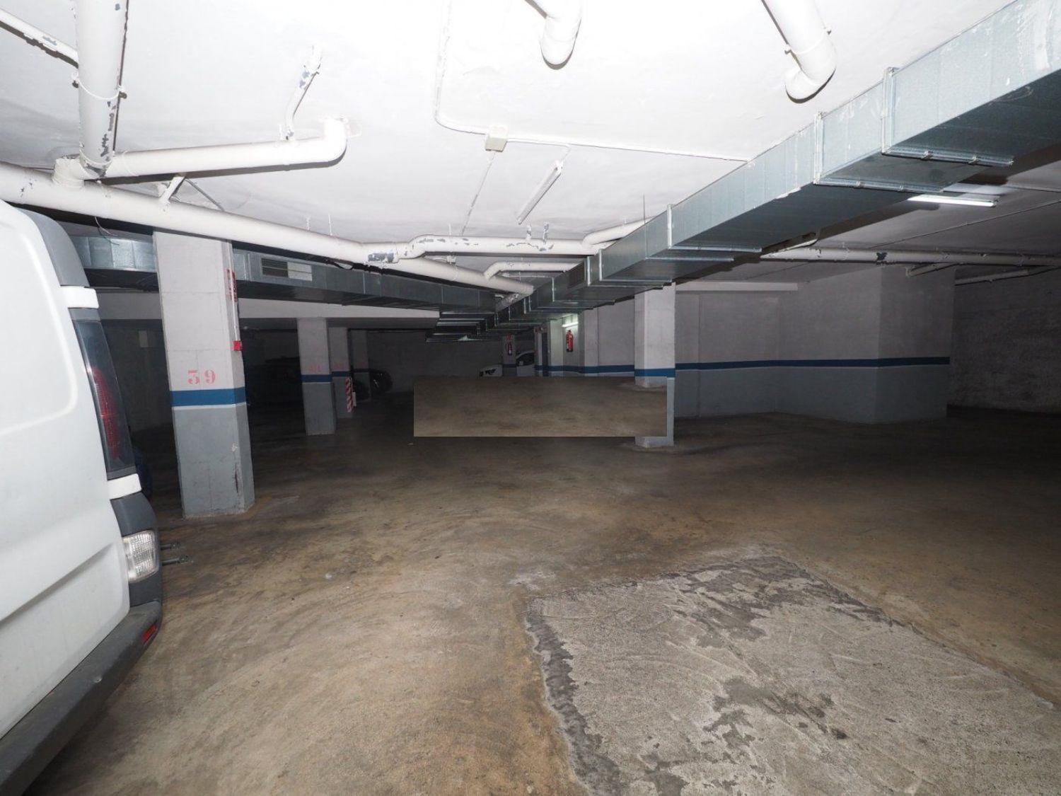 For sale of garage in Sabadell