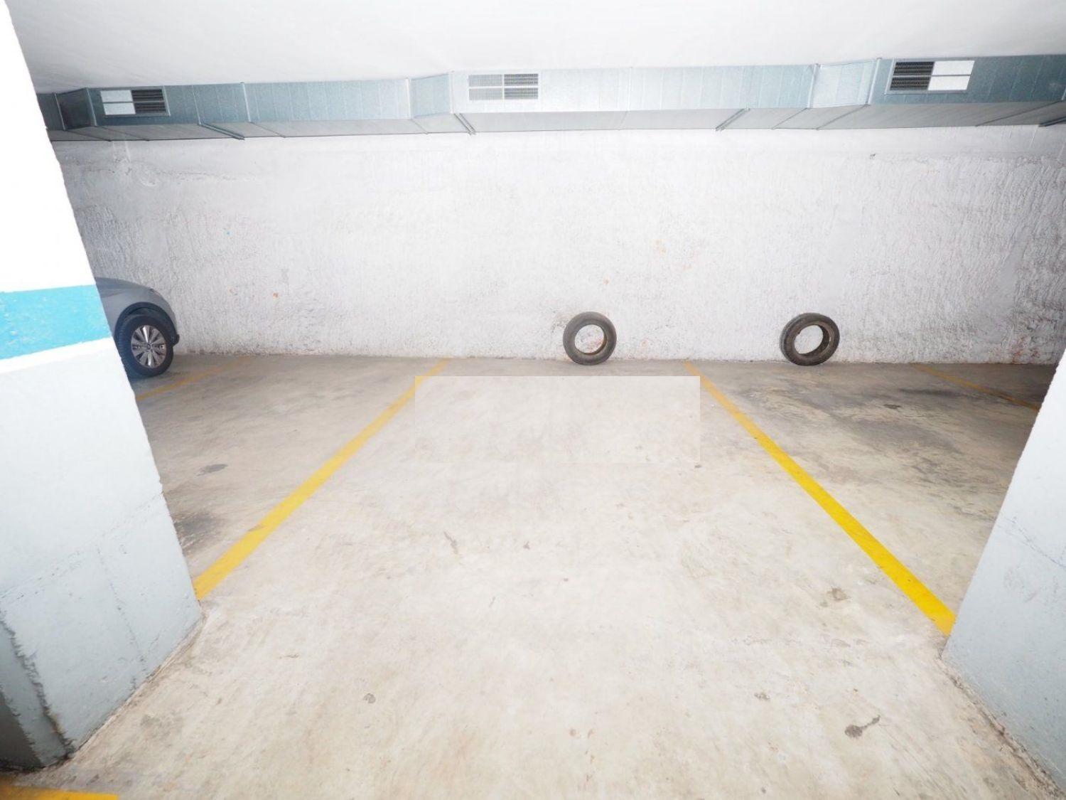For sale of garage in Sabadell