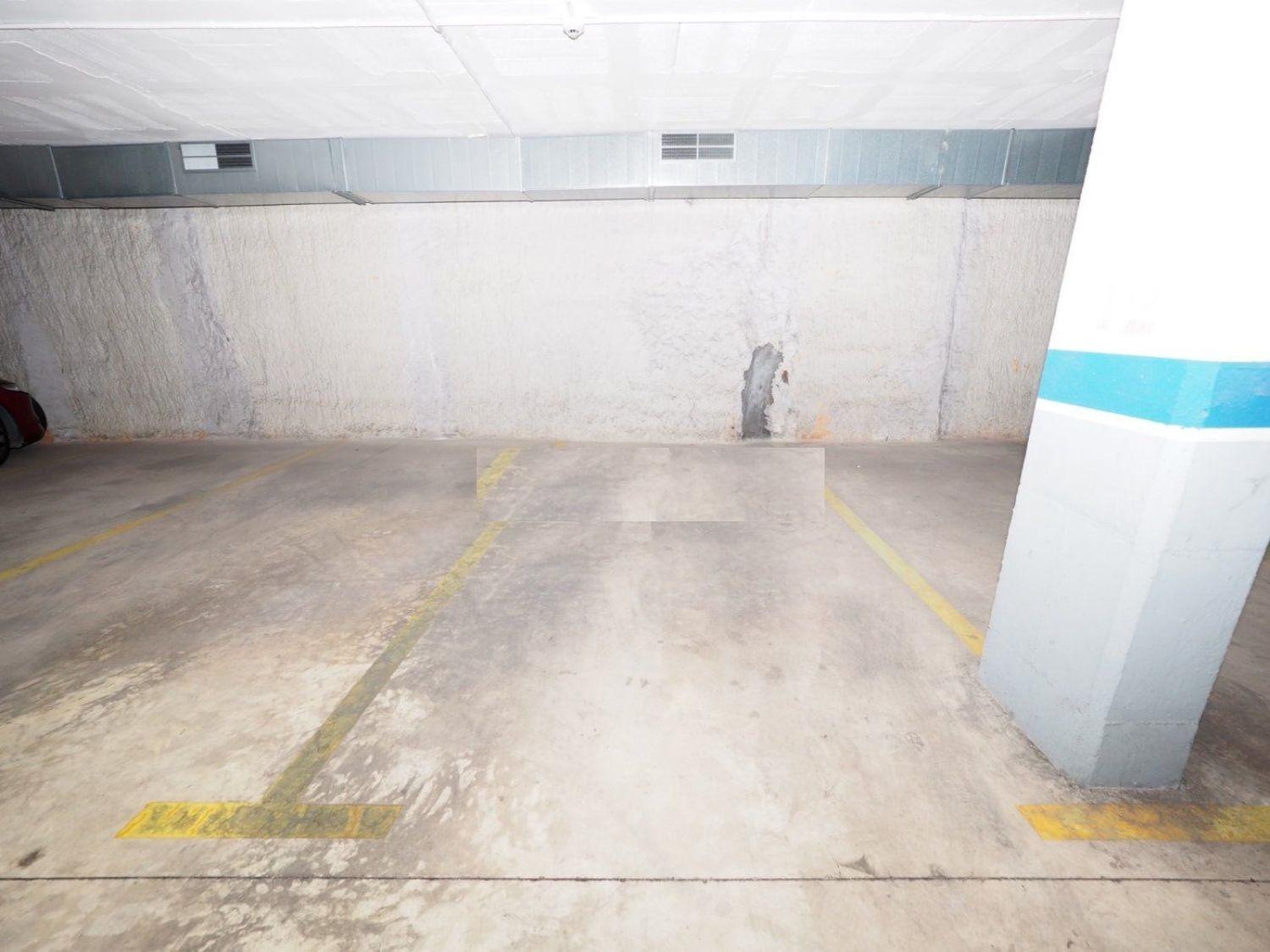 For sale of garage in Sabadell