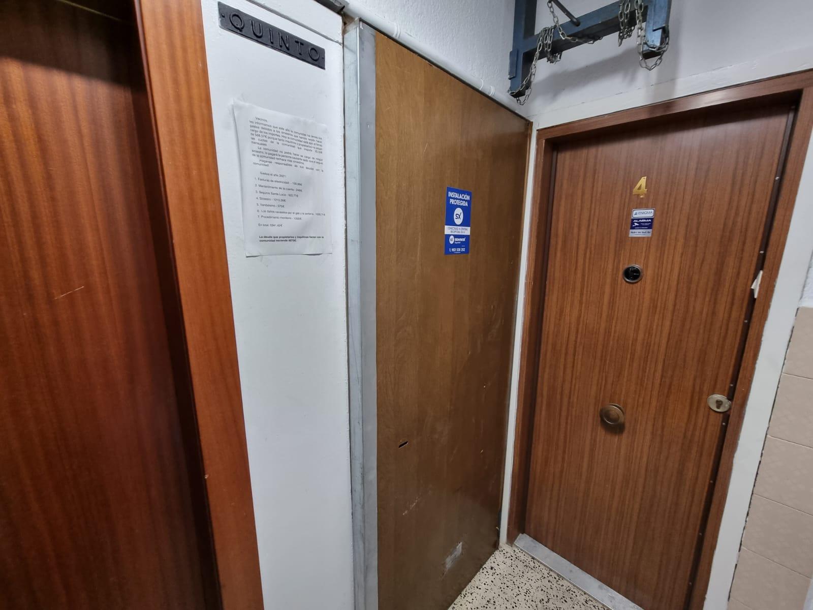 For sale of flat in Barcelona