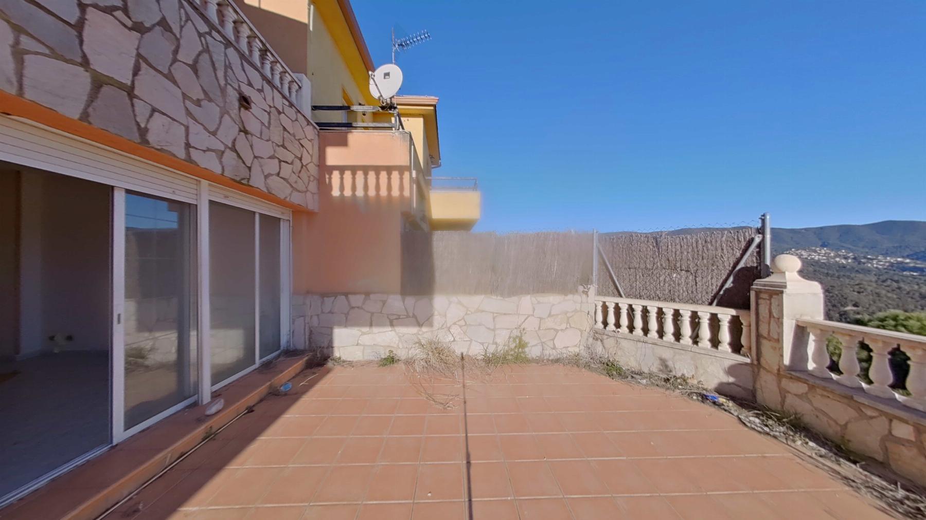 For sale of house in Sant Cebrià de Vallalta